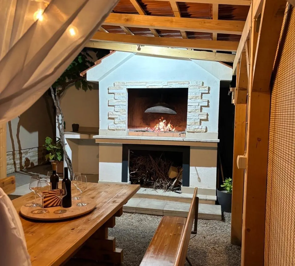 Kuca Za Odmor Antonini Villa Kastela